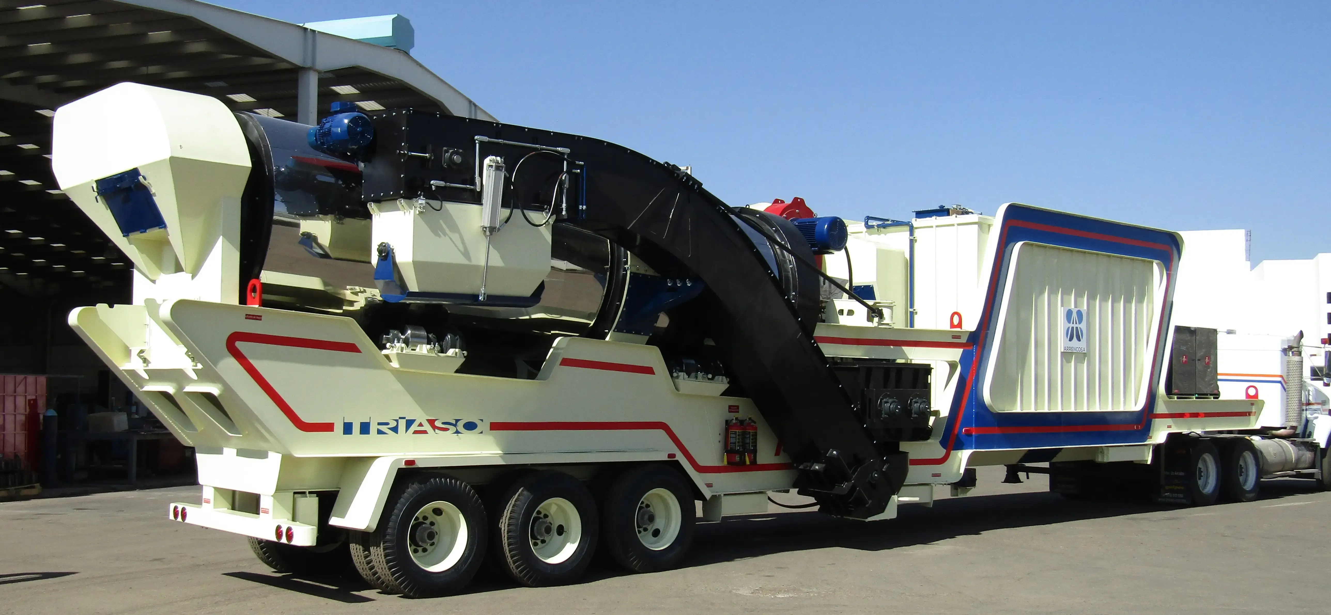 Drum mixer on a truck
